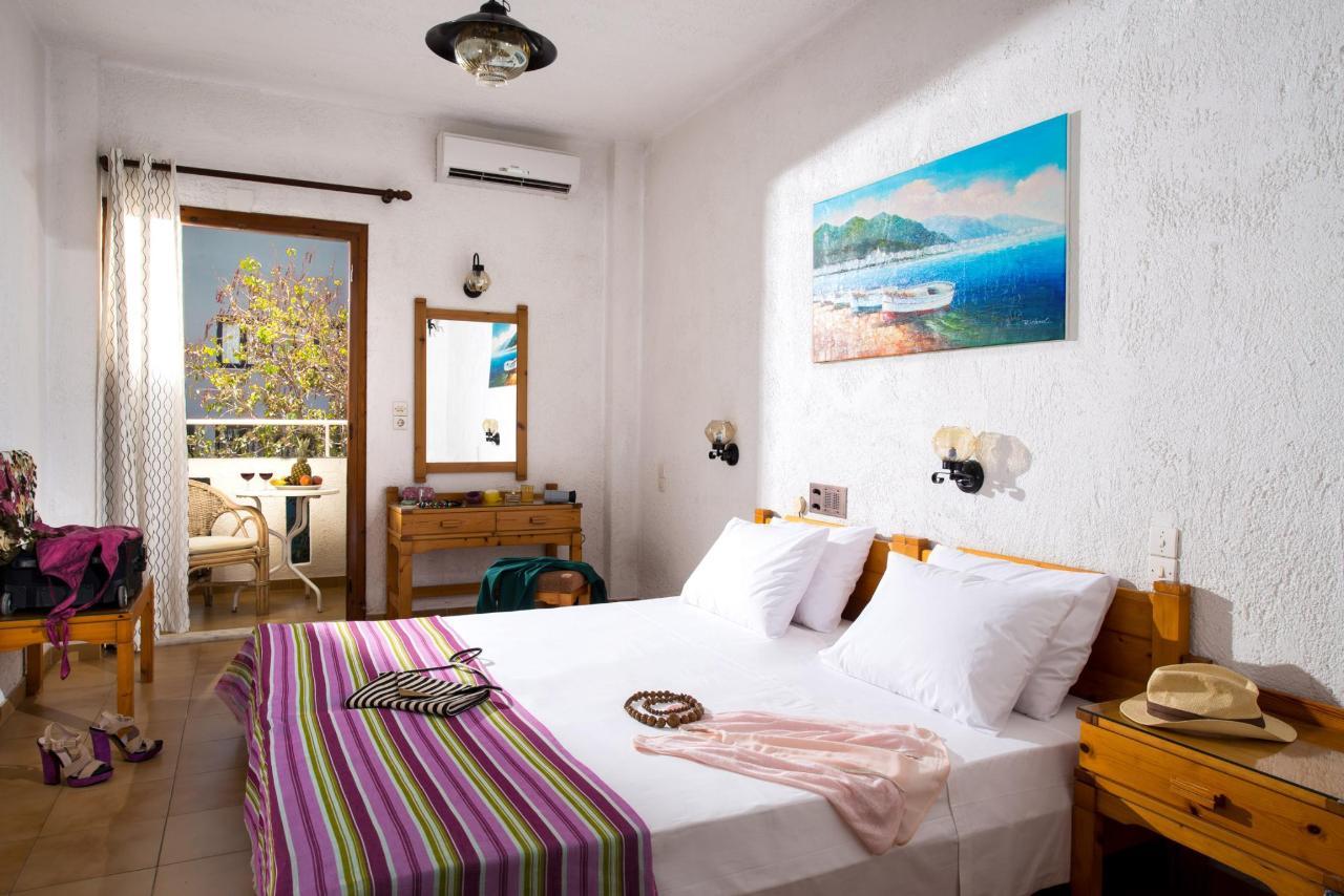 Floral Hotel خيرسونِسوس المظهر الخارجي الصورة