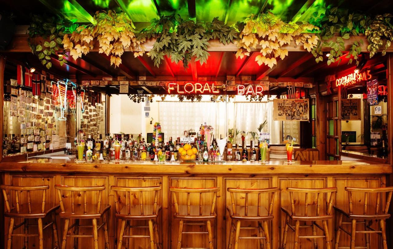 Floral Hotel خيرسونِسوس المظهر الخارجي الصورة