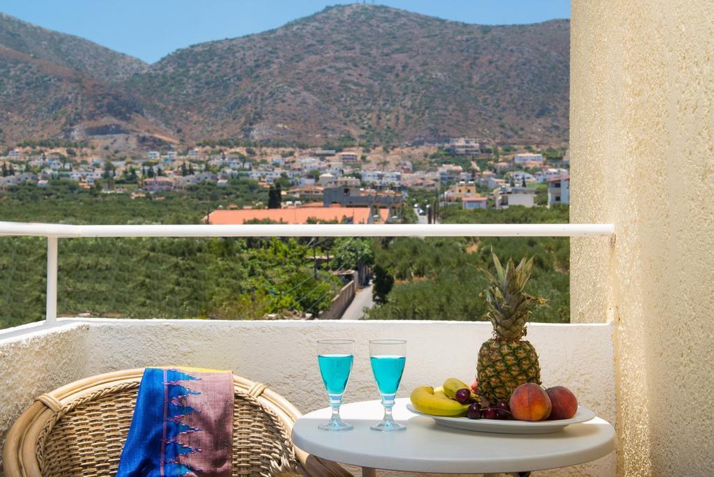 Floral Hotel خيرسونِسوس الغرفة الصورة